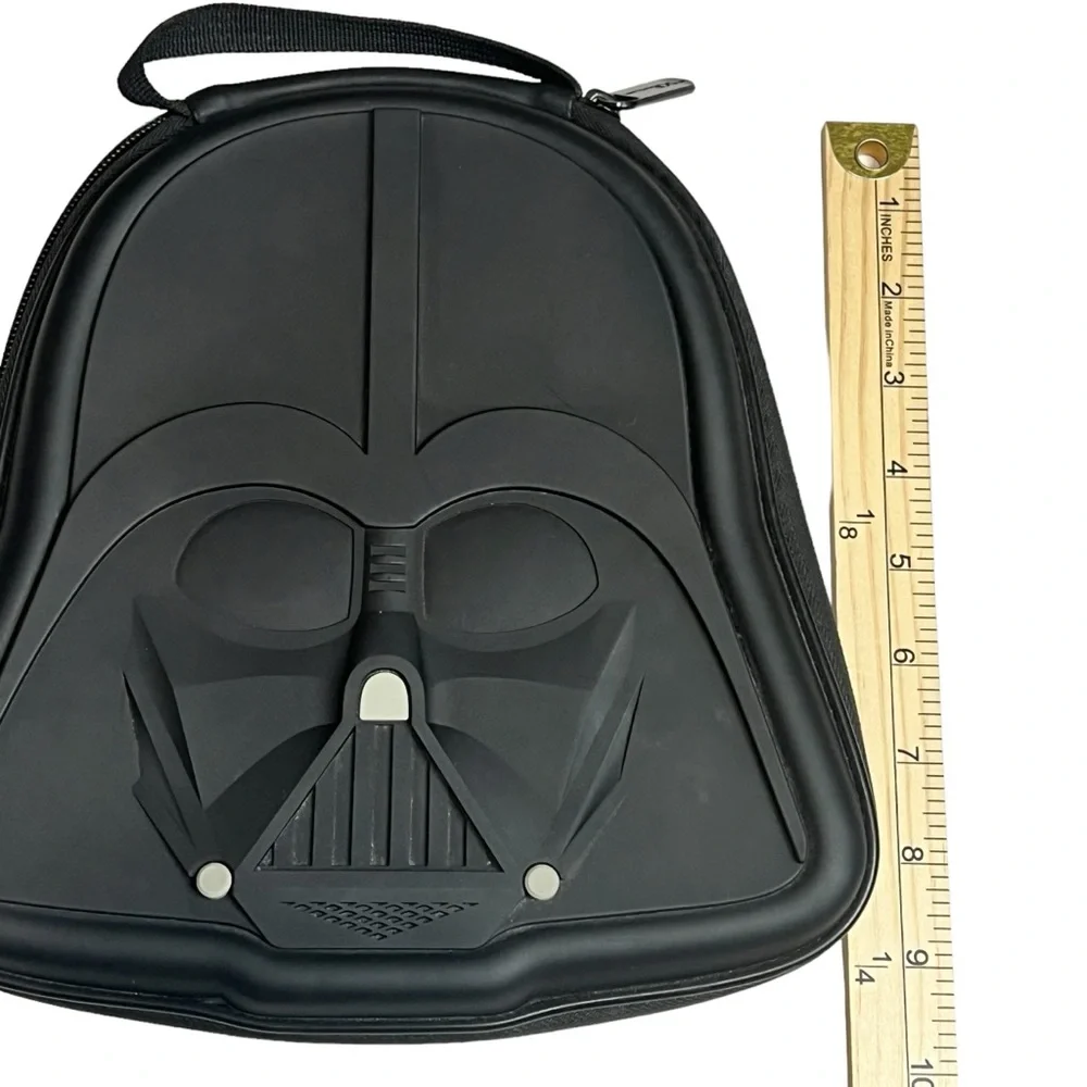 Nintendo DS official Star Wars Darth Vader Helmet Game Storage Carrying‎ Case - Picture 3 of 9